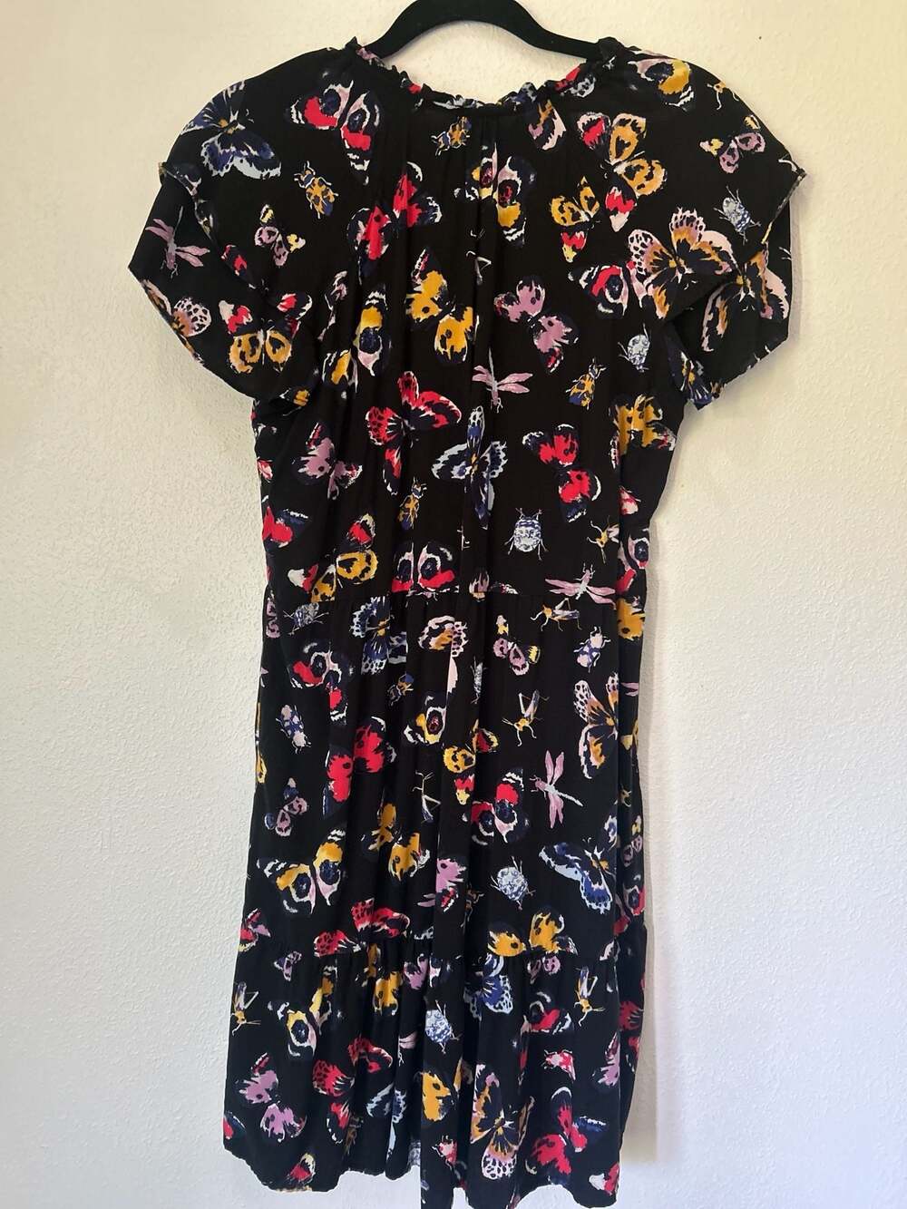 Old Navy V-Neck Tiered Mini Dress Black Butterfly & Insect Print, Large - Picture 5 of 8